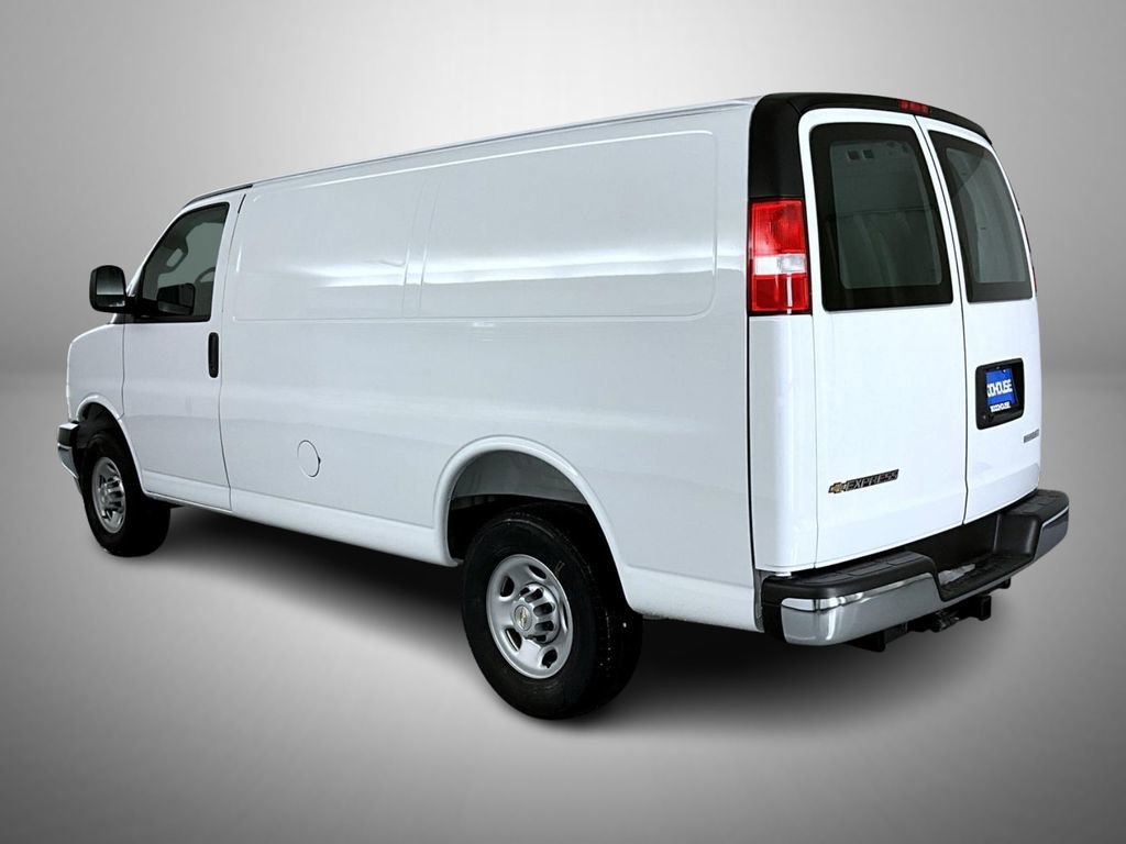 2025 Chevrolet Express Cargo Work Van - Photo 7