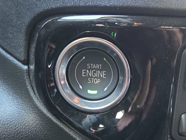 2026 GMC Sierra 1500 SLT - Photo 14