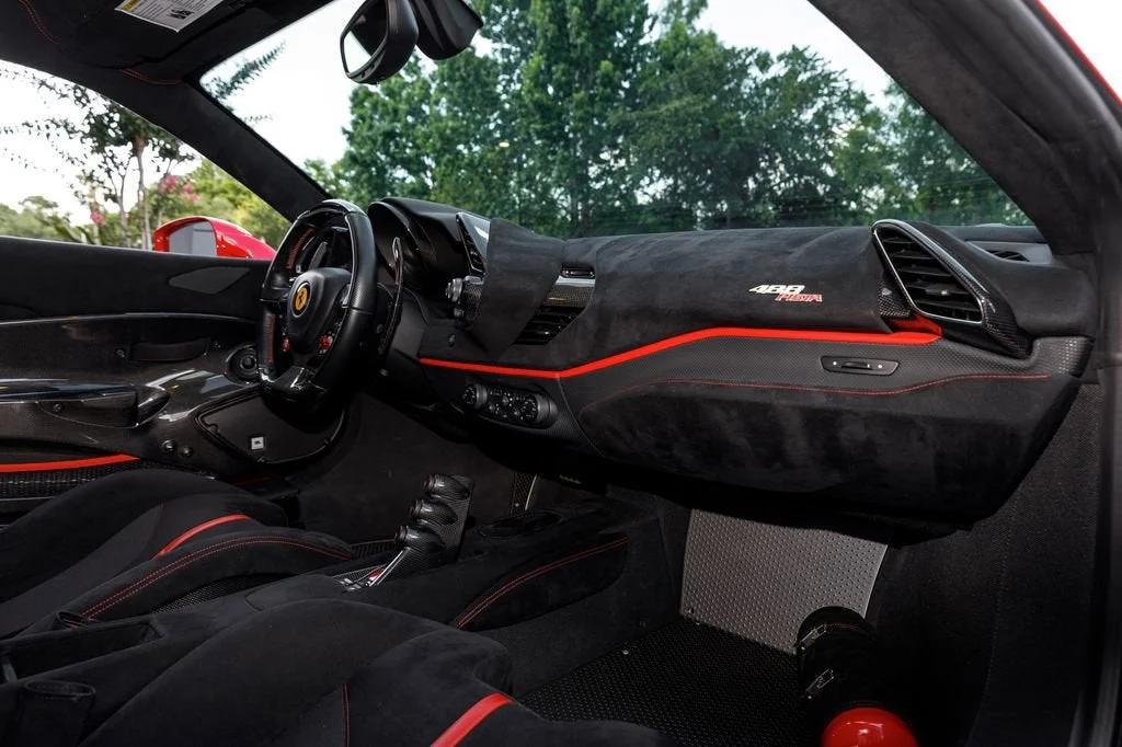Used 2019 Rosso Corsa Ferrari  image 16