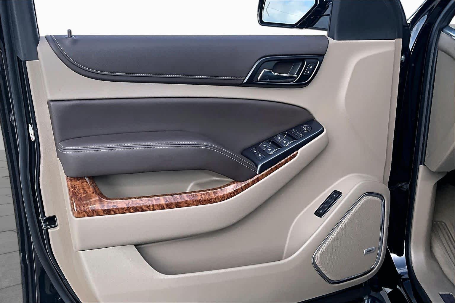 Used 2019 Black Chevrolet Premier image 24