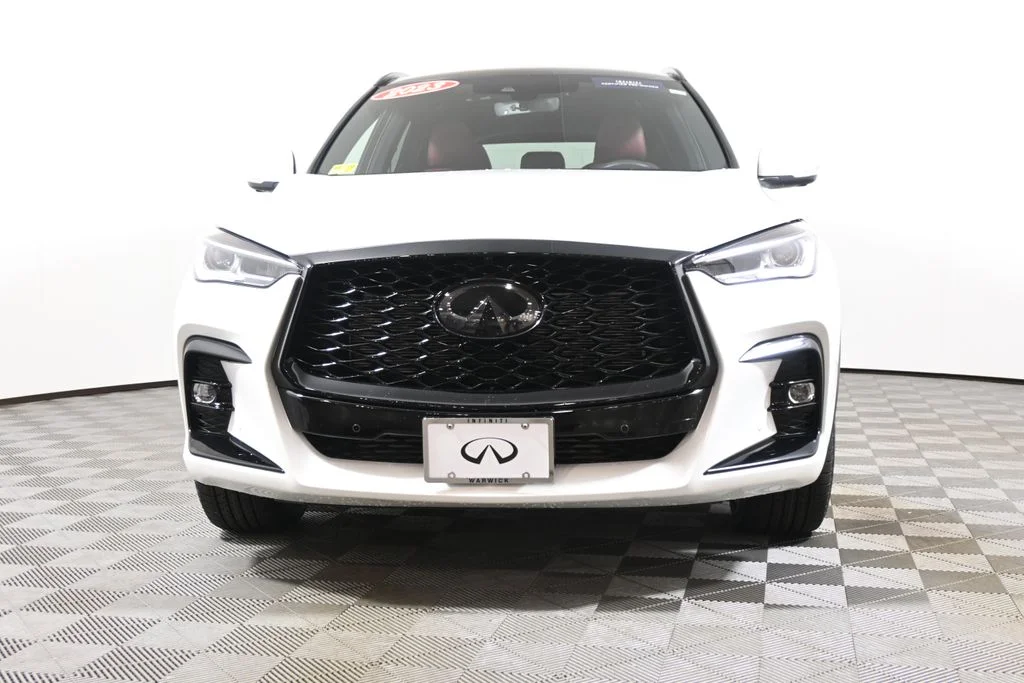 Certified Used 2023 White INFINITI SPORT image 10