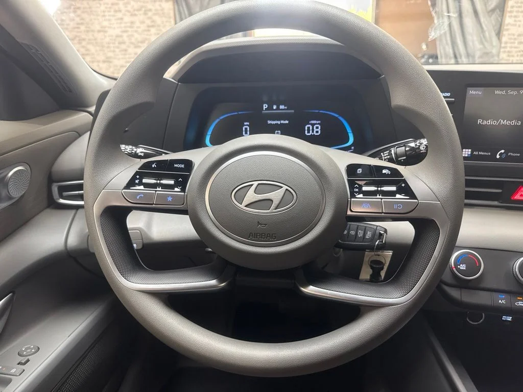 New 2026 Serenity White Hyundai SE image 18