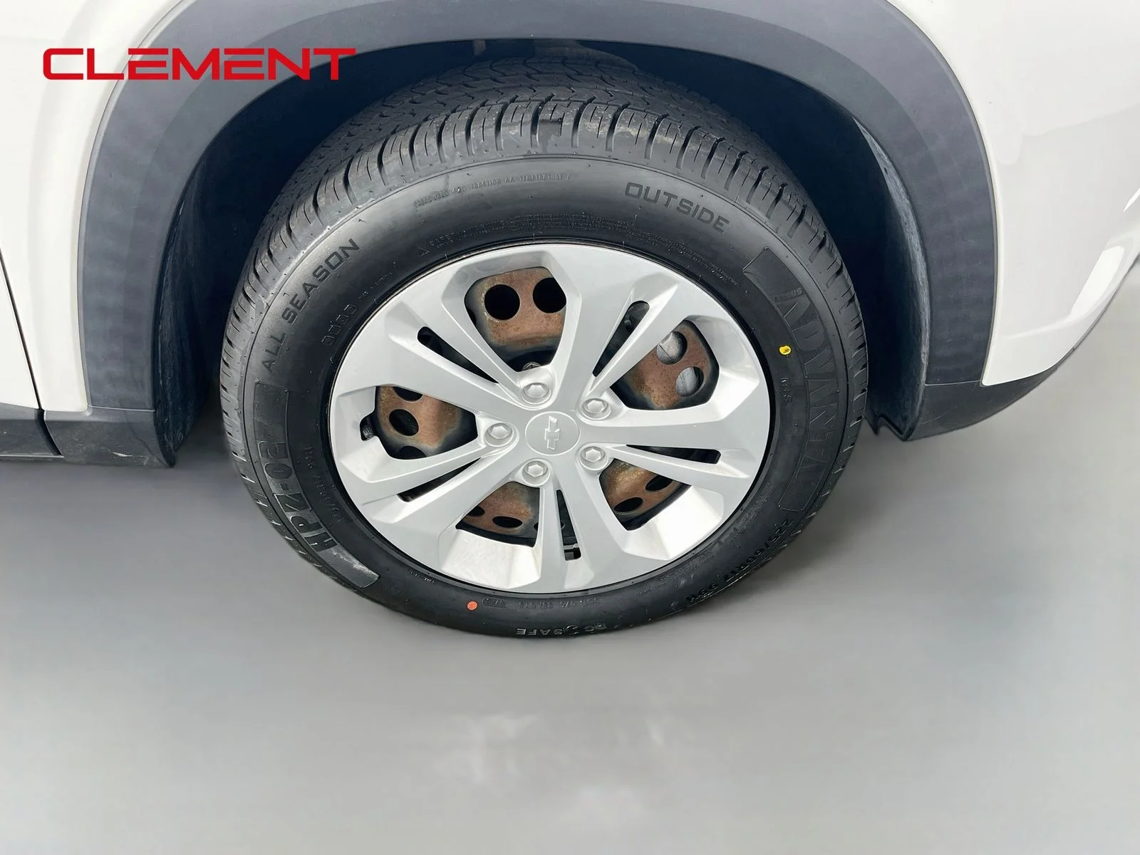Used 2024 White Chevrolet LS image 36