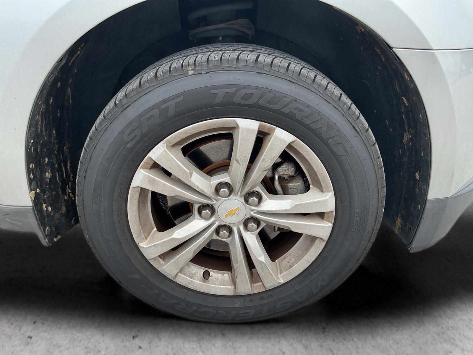 Used 2015 Silver Ice Metallic Chevrolet LS image 19