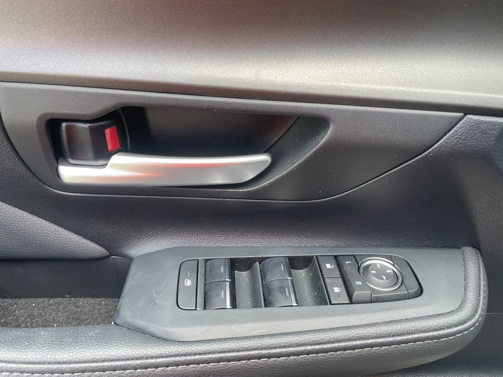 Used 2026 Silver Toyota XLE image 18