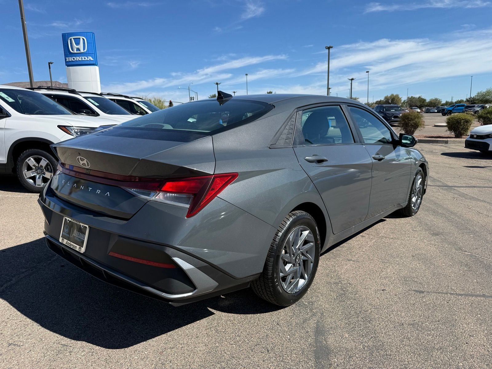 Used 2024 Gray Hyundai SEL image 5