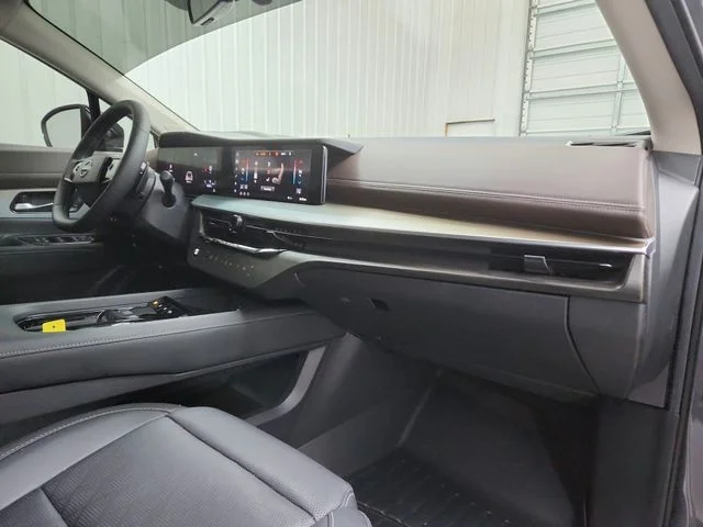 Used 2026 Gray Nissan Platinum image 49