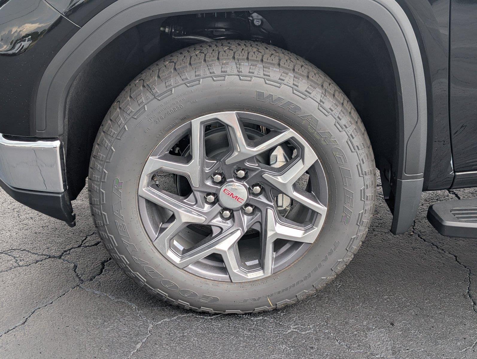 New 2026 Onyx Black GMC SLT image 11