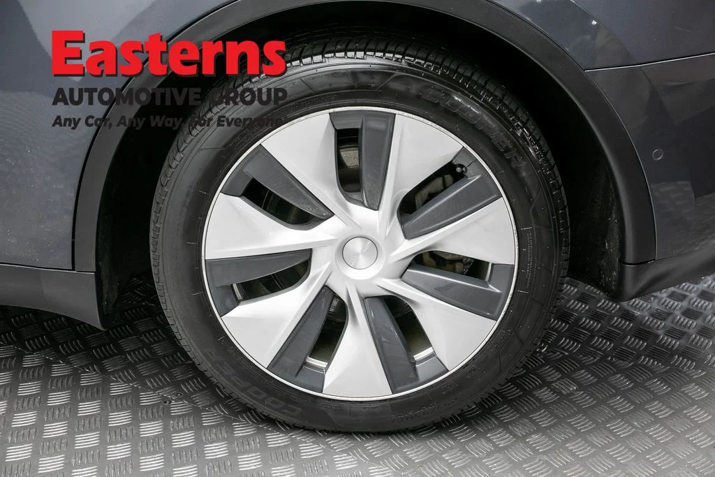 Used 2021 Gray Tesla Long Range image 8