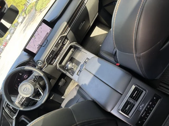 Used 2026 White Mazda 3.3 Turbo Premium Plus image 21