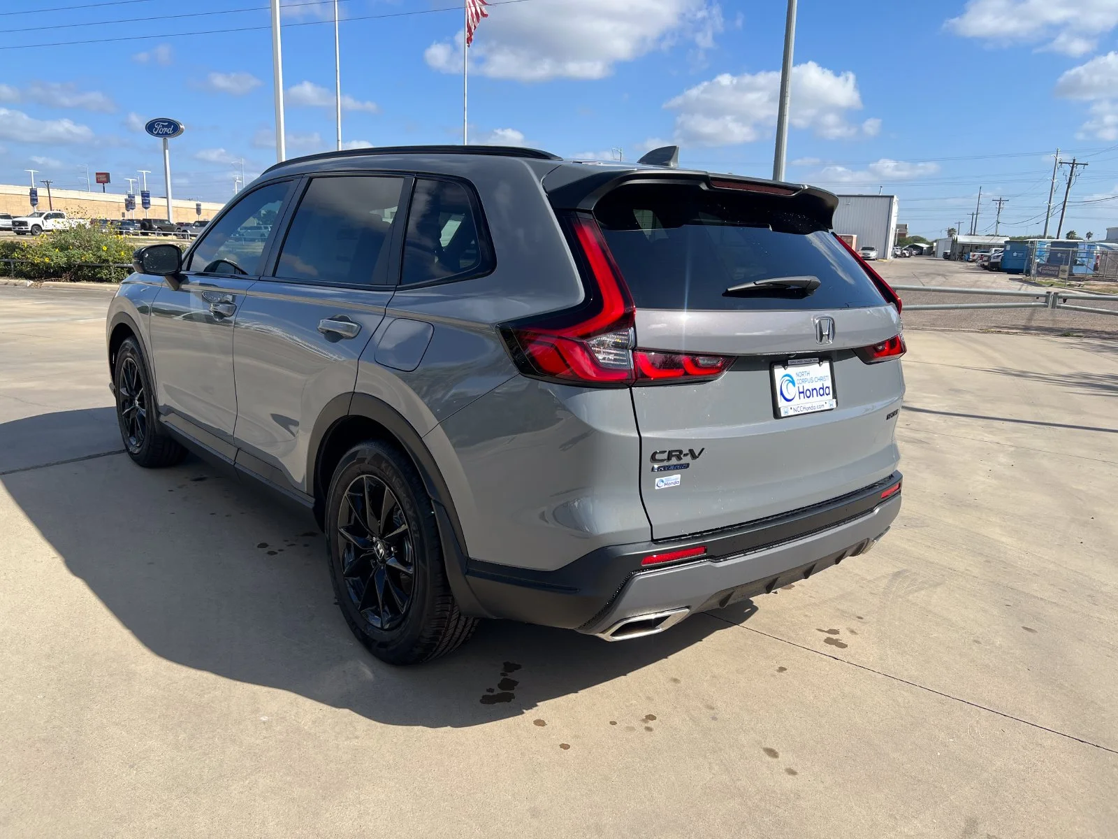 New 2027 Urban Gray Pearl Honda Sport image 3