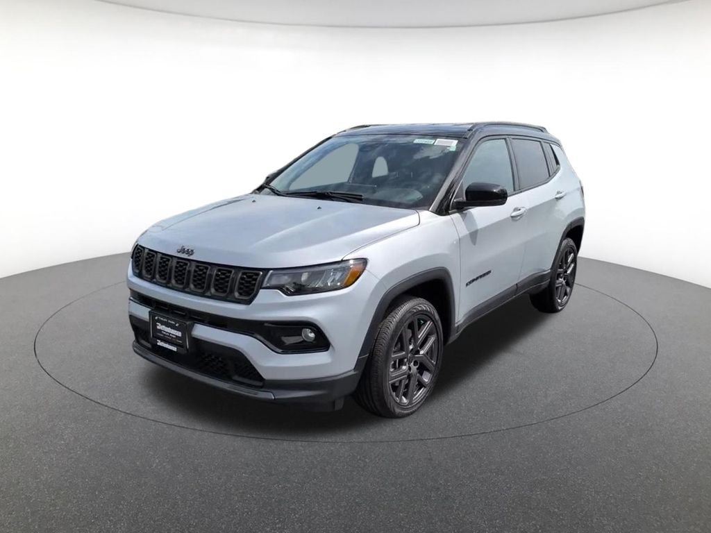 New 2026 Silver Zynith Metallic Clear-Coat Exterior Paint Jeep Limited image 2