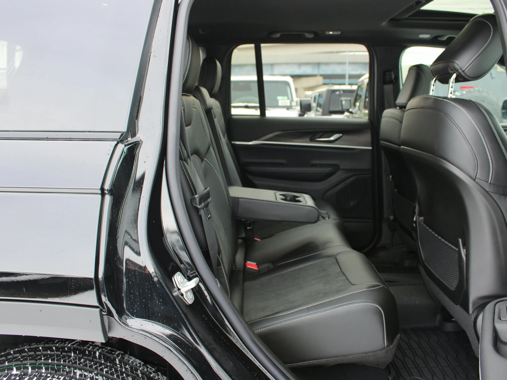 New 2026 Black Jeep Altitude* 4x4, Turbo, Sunroof, Remote Start, Wireless Charging Pad image 12