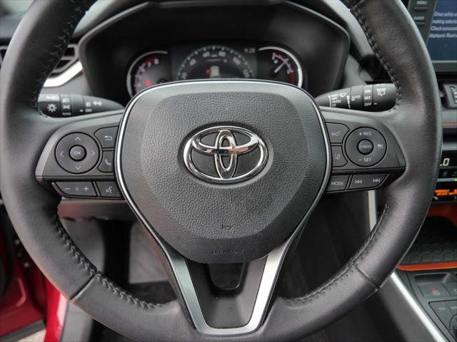 Certified Used 2022 RUBY FLARE PEARL Toyota  image 26