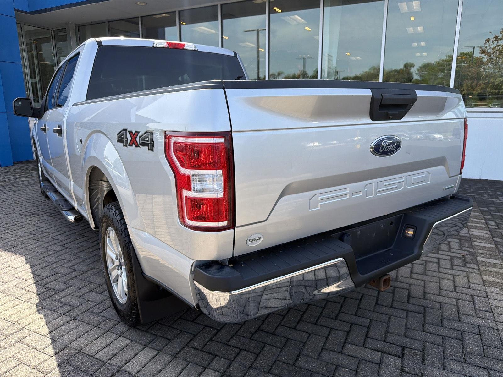 Used 2018 Ingot Silver Metallic Ford XLT image 3