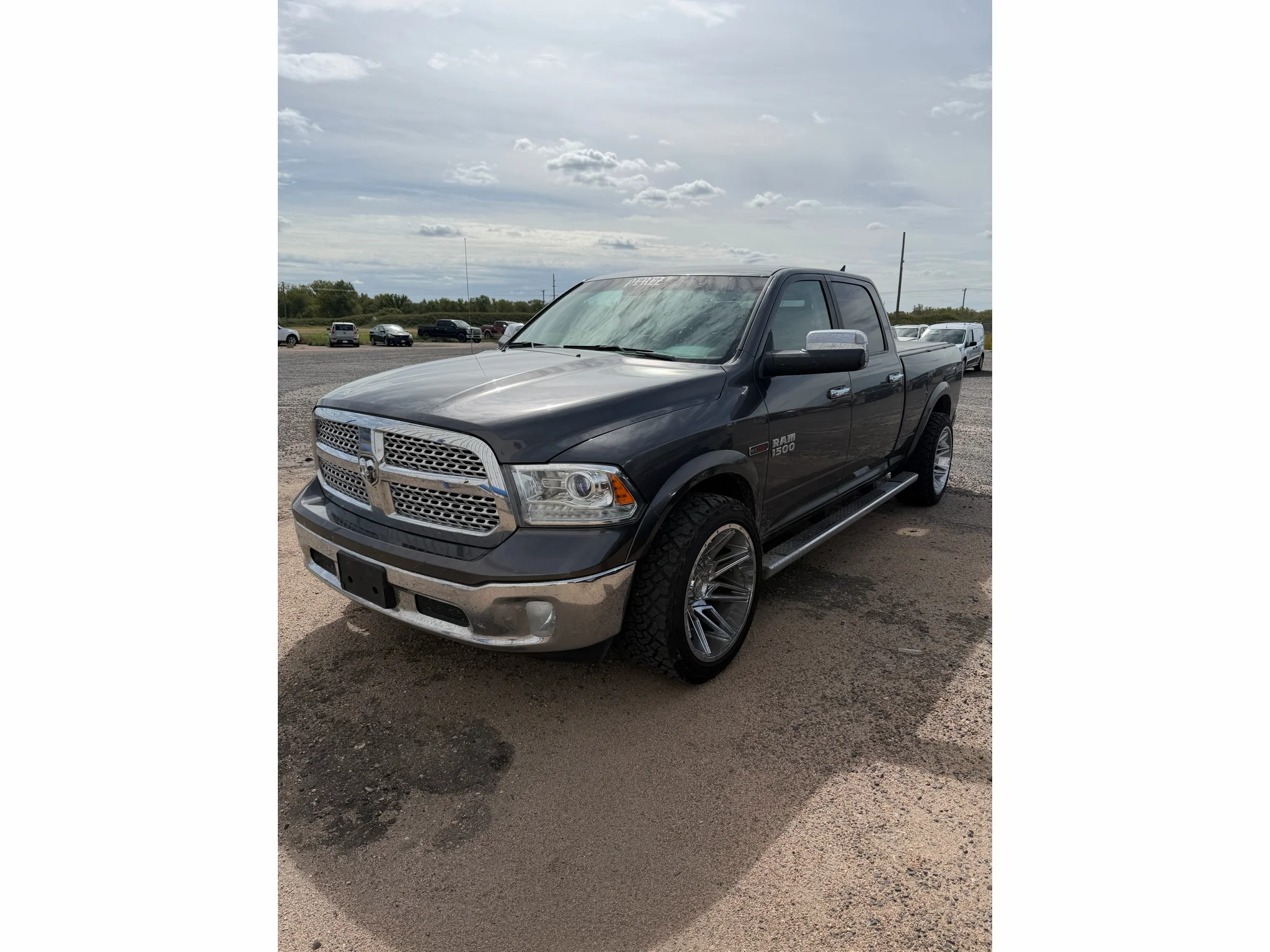 Used 2016 Granite Crystal Metallic Clearcoat Ram Laramie image 30
