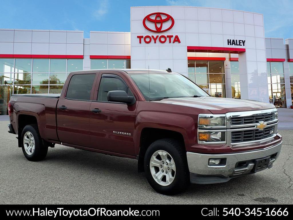 Used 2014 Red Chevrolet LT image 1