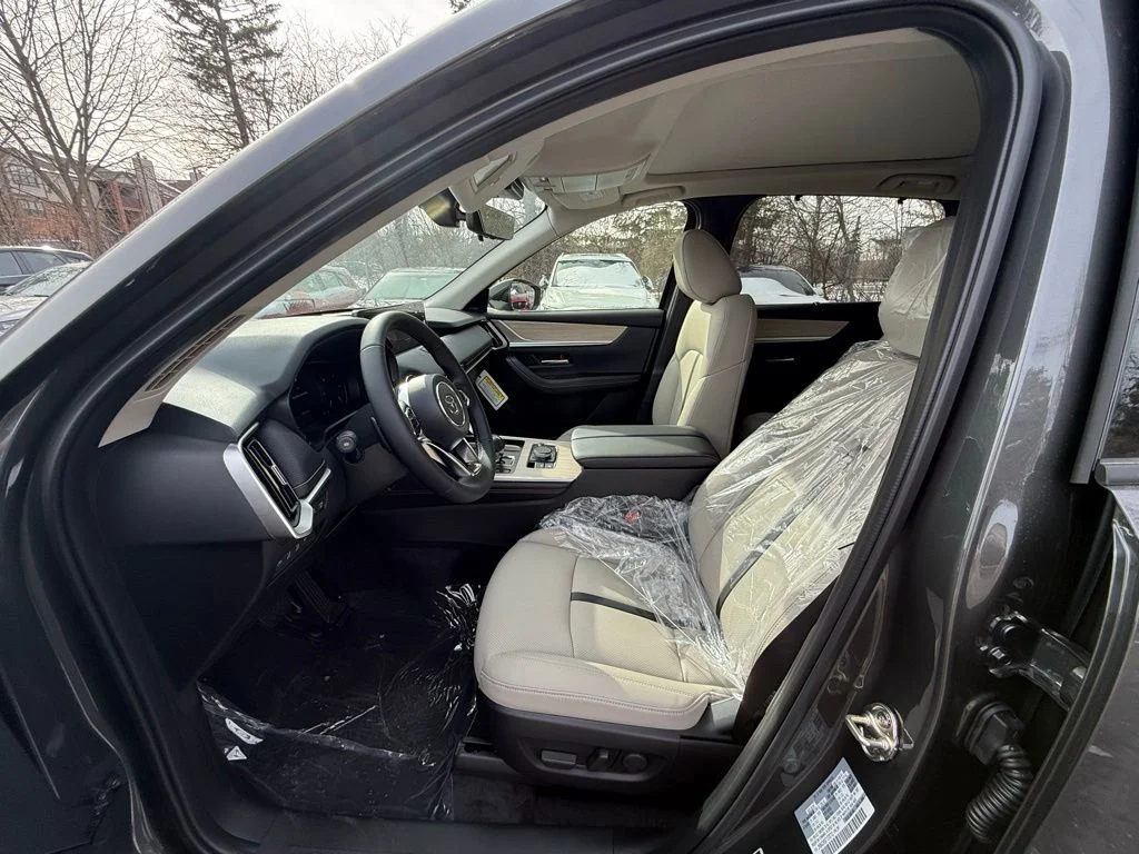 2026 Mazda CX-90 Premium Package - Photo 9