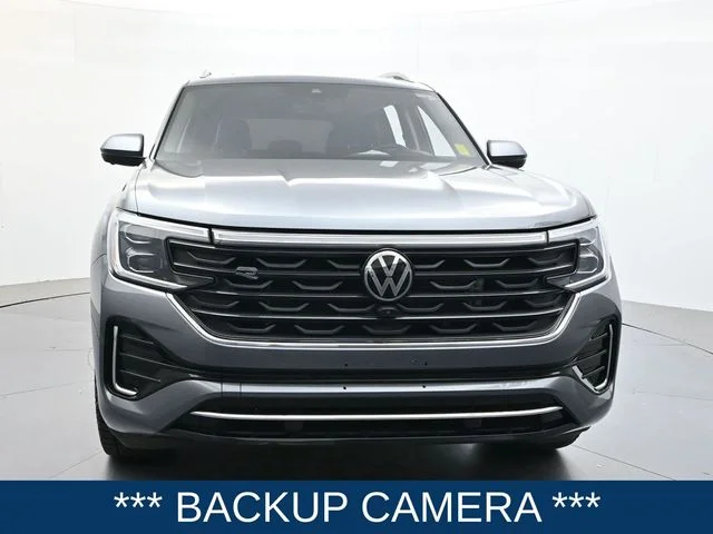 Used 2024  Volkswagen 2.0T SEL Premium R-Line image 3