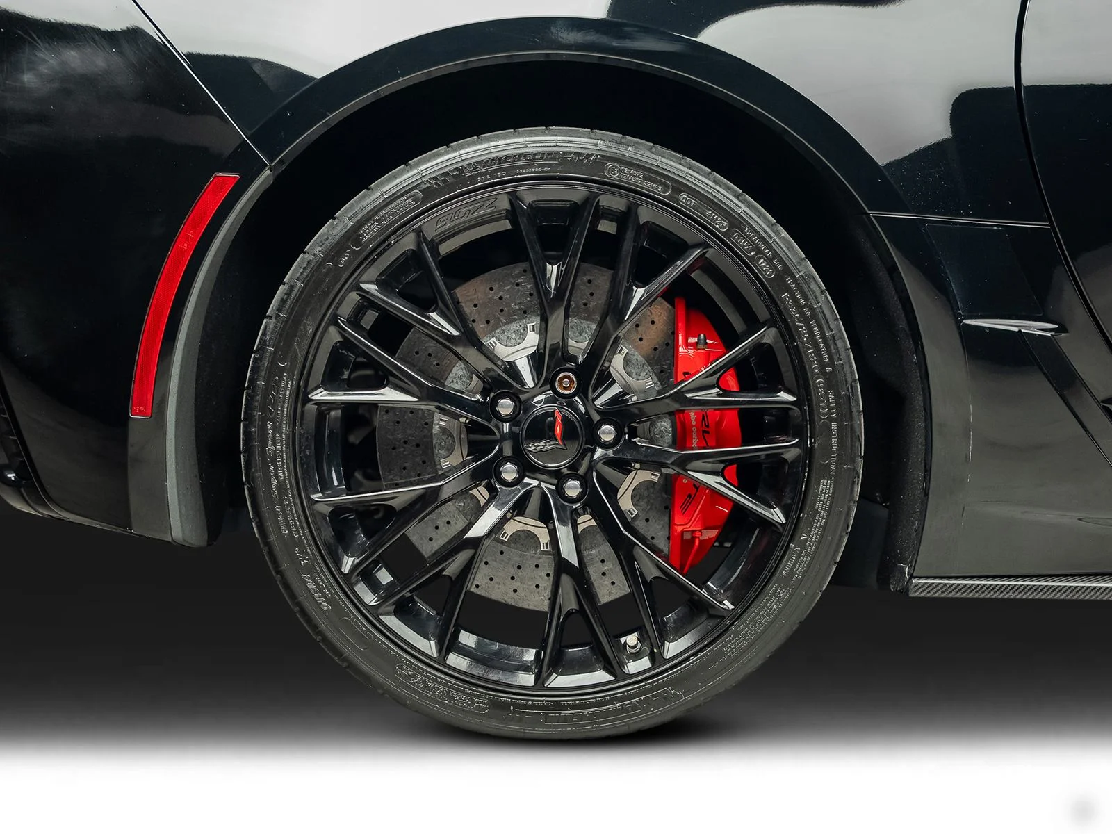 Used 2016 Black Chevrolet Z06 image 34