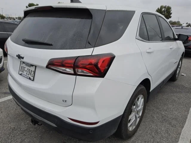 Used 2023 SUMMIT WHITE Chevrolet LT image 21