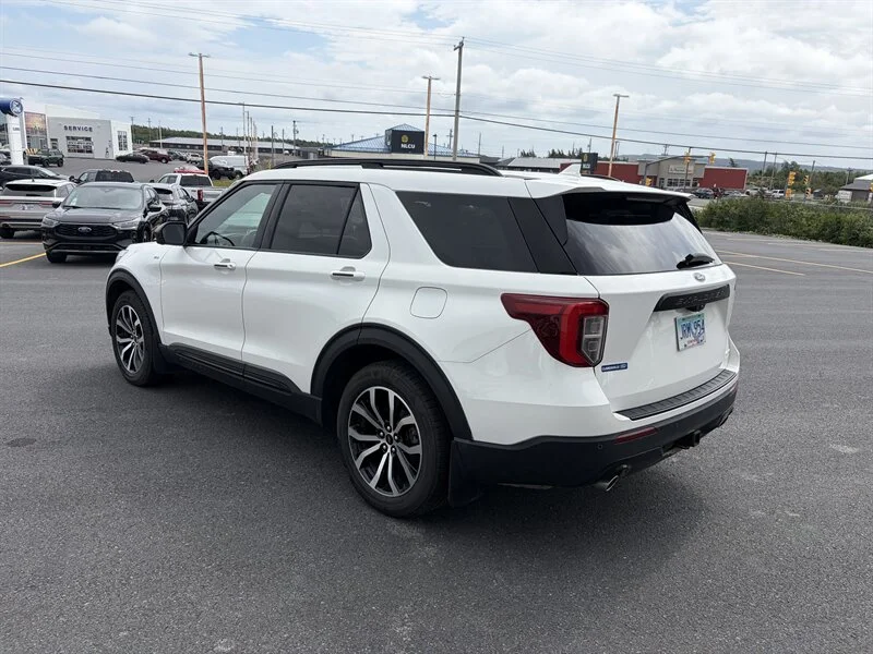 Used 2022 White Ford ST-Line image 4
