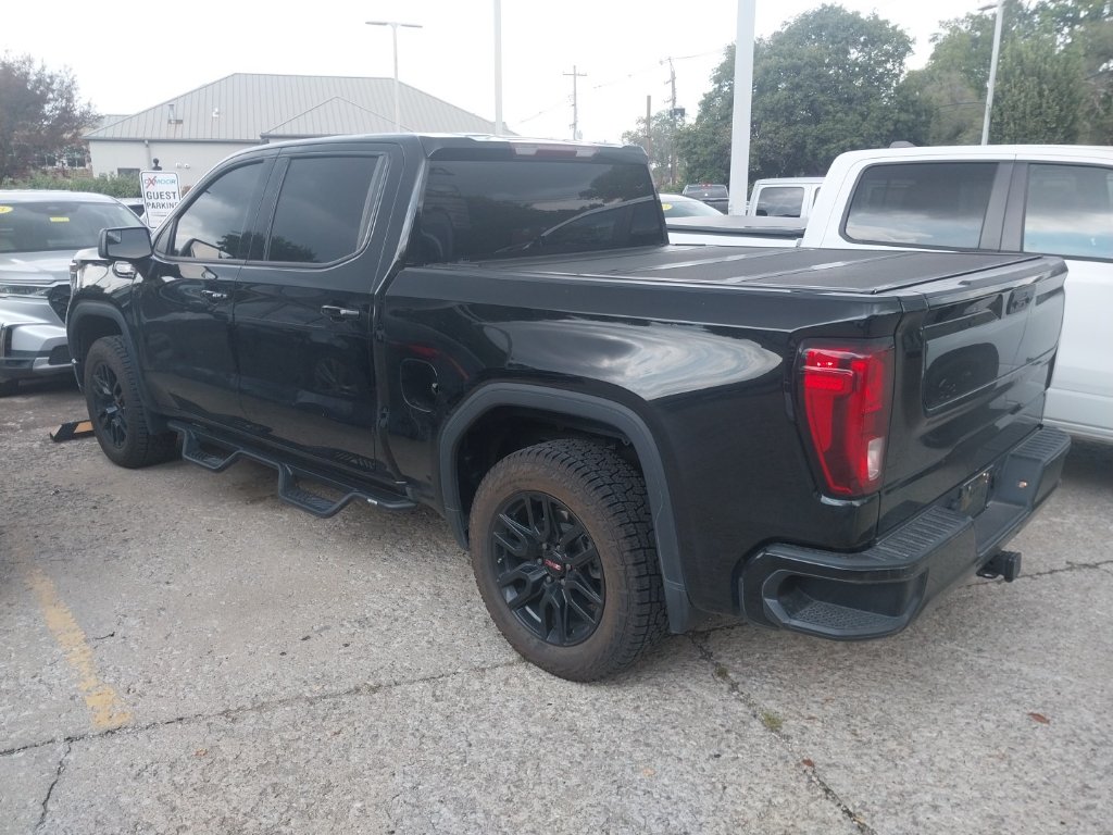 Used 2024 Onyx Black GMC Elevation image 2
