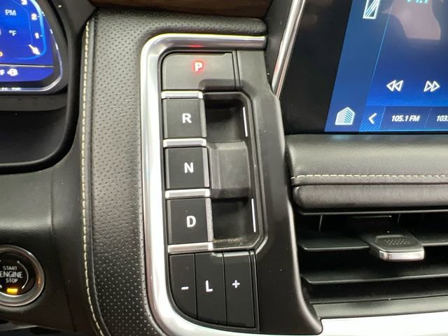 2022 Chevrolet Suburban Premier - Photo 27