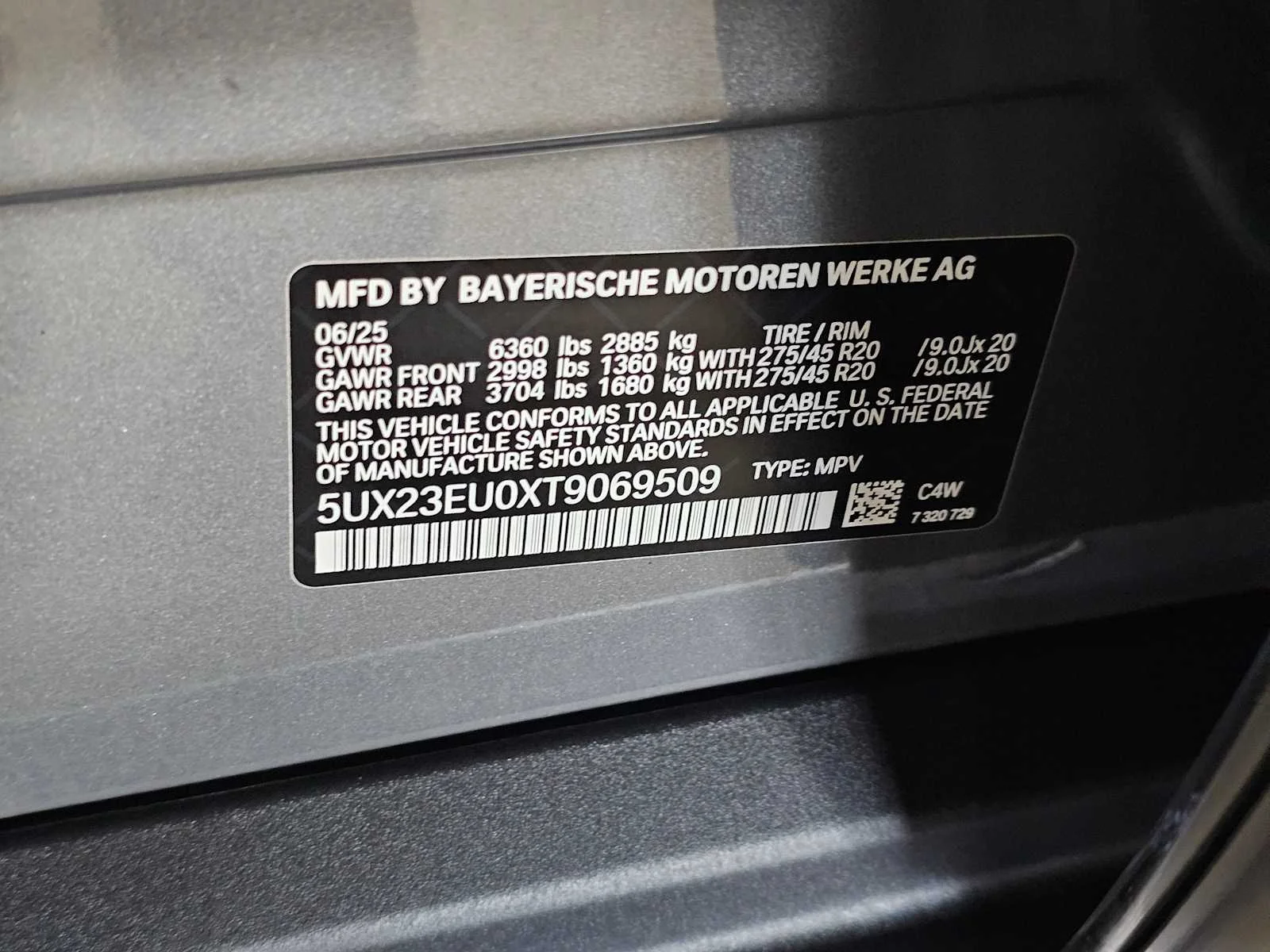 Certified Used 2026 Skyscraper Grey Metallic BMW xDrive40i image 33