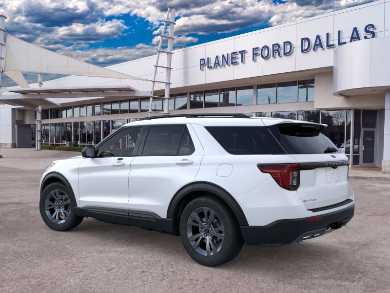New 2026 Star White Metallic Tri-Coat Ford Active image 4