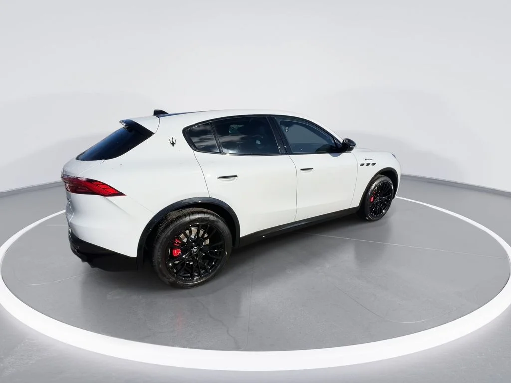 New 2025 Bianco Maserati Modena image 2