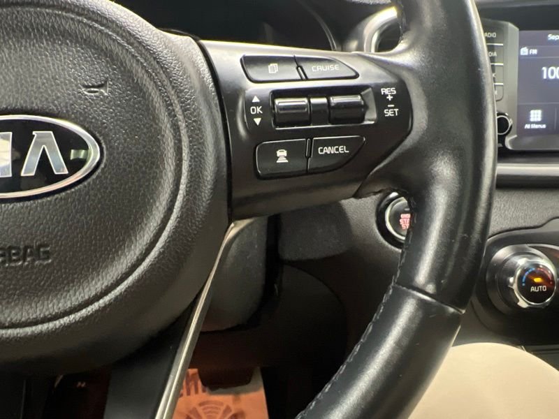 Used 2018 Purple Kia EX image 24