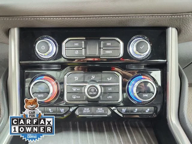 Used 2023 White GMC Denali image 33