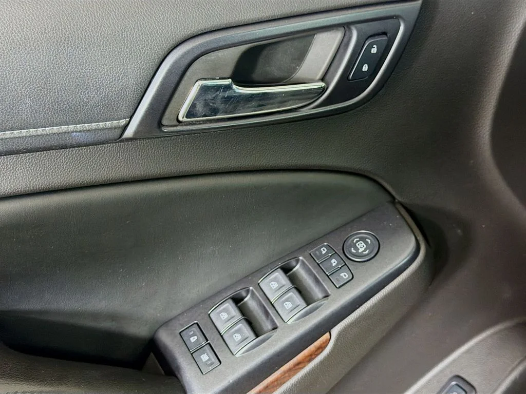 Used 2015 White GMC SLT 1500 image 18