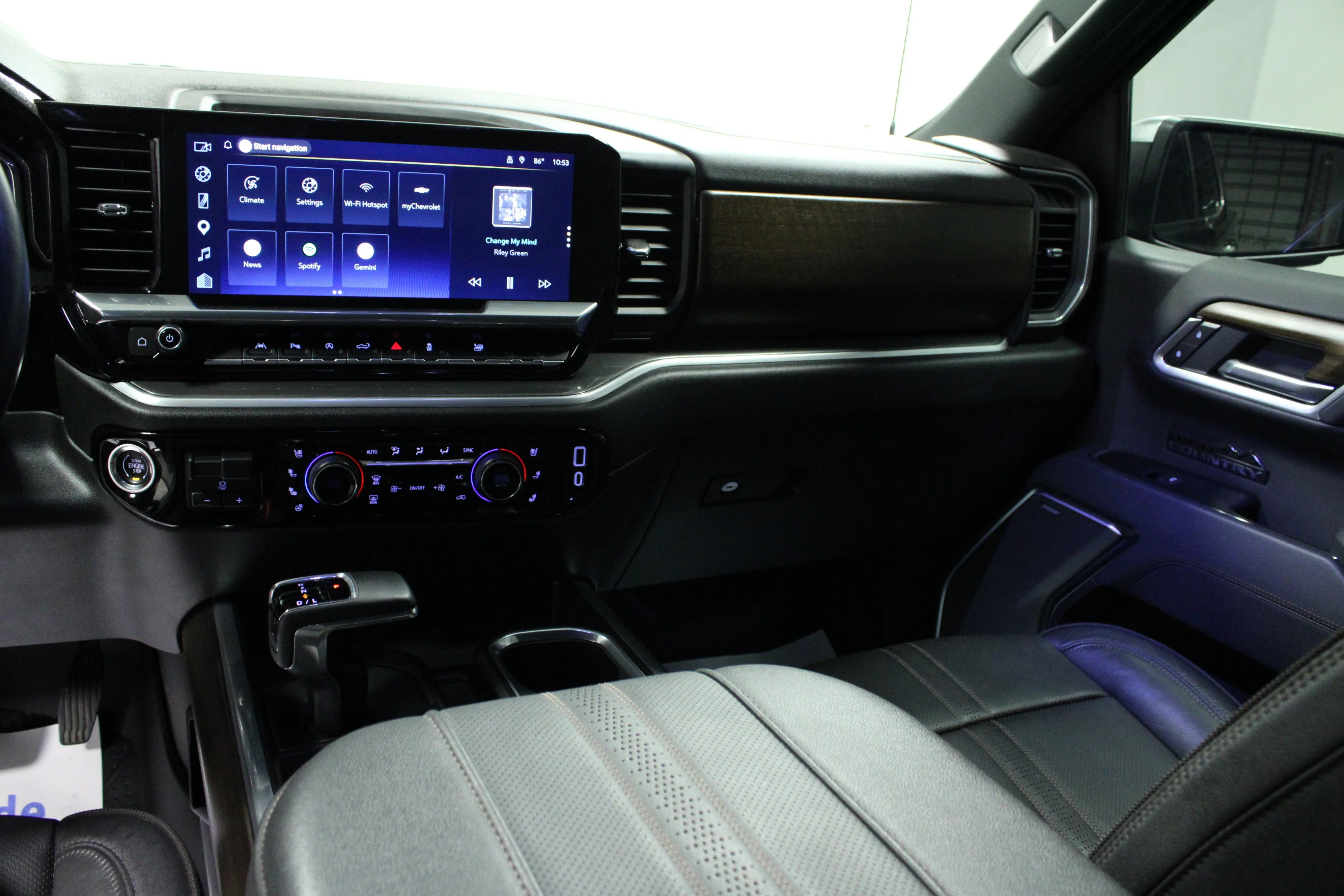 Used 2026 Black Chevrolet High Country image 19