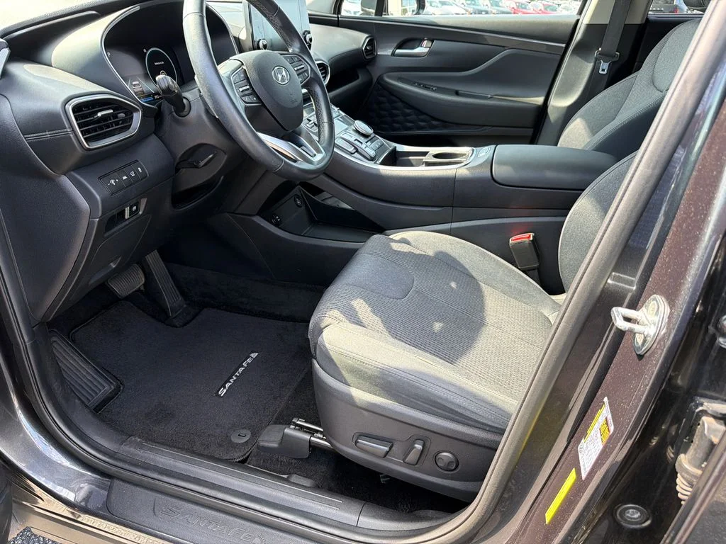 Used 2022 Gray Hyundai SEL image 9