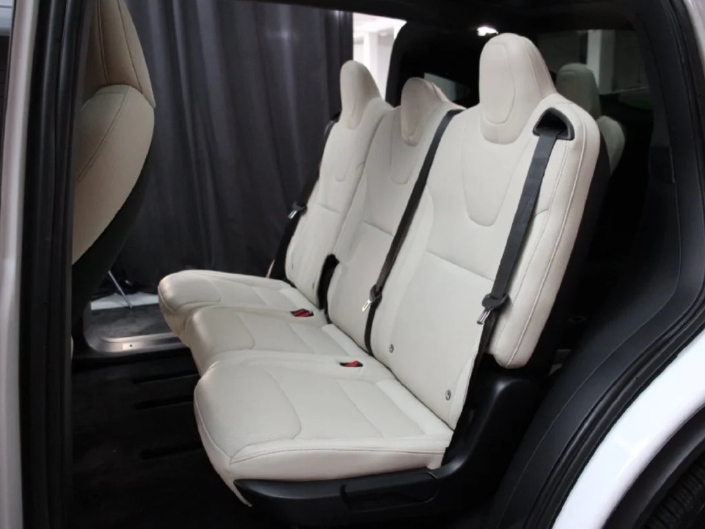 Used 2023 Pearl White Multi-Coat Tesla 7 Seater AWD image 17