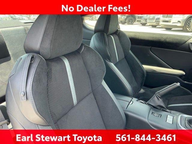 Certified Used 2025 HALO Toyota  image 28
