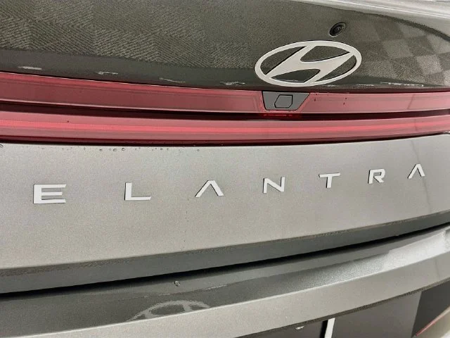 New 2026 Hyundai ELANTRA Limited