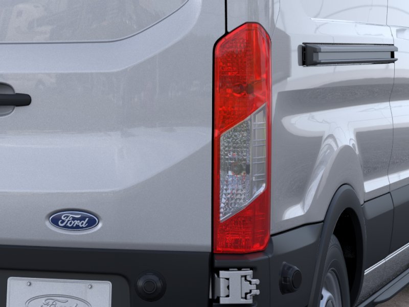 New 2026 Ingot Silver Metallic Ford Cargo Van image 42