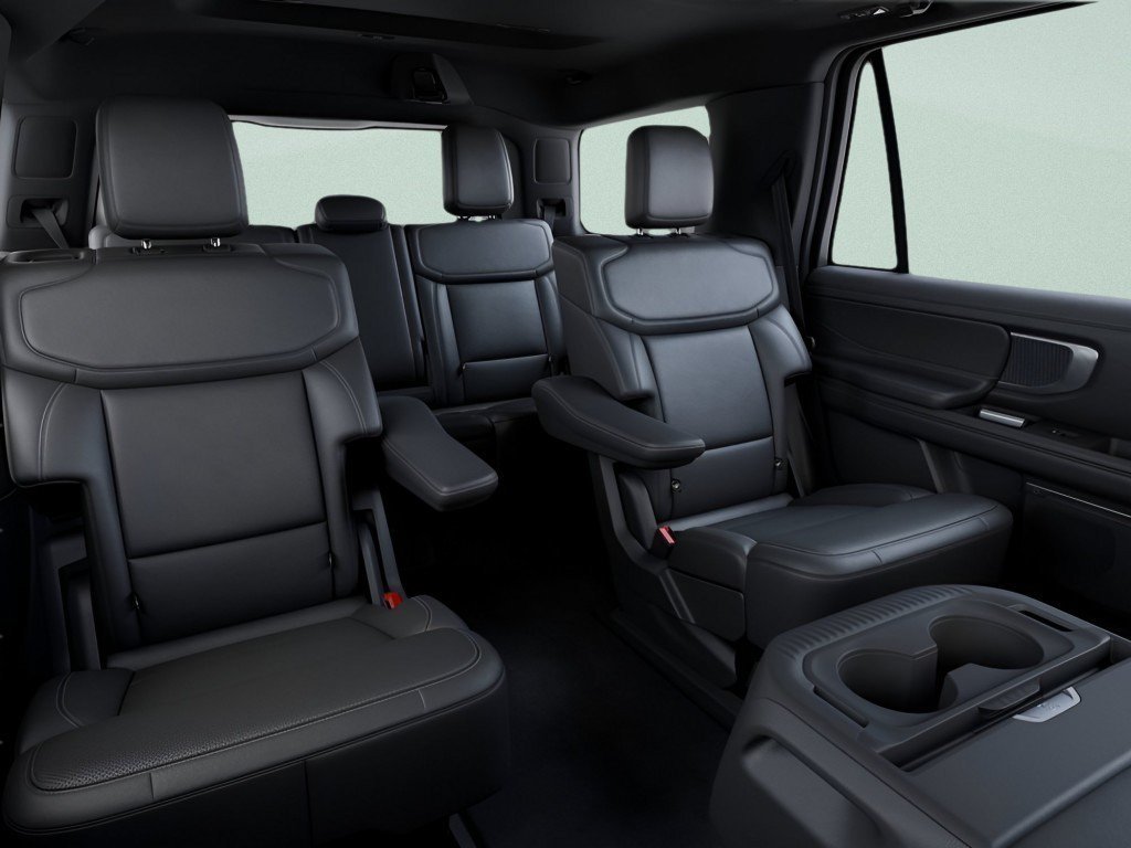 New 2027 Marsh Gray Ford Platinum image 12