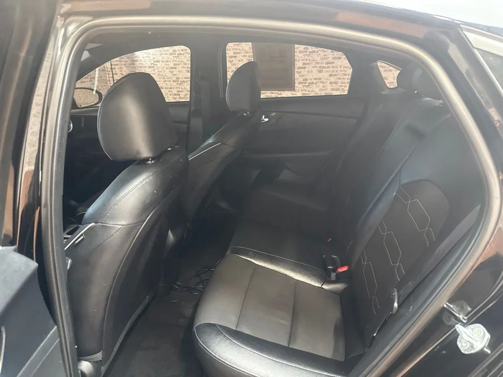 Used 2022 Black Kia GT-Line image 14