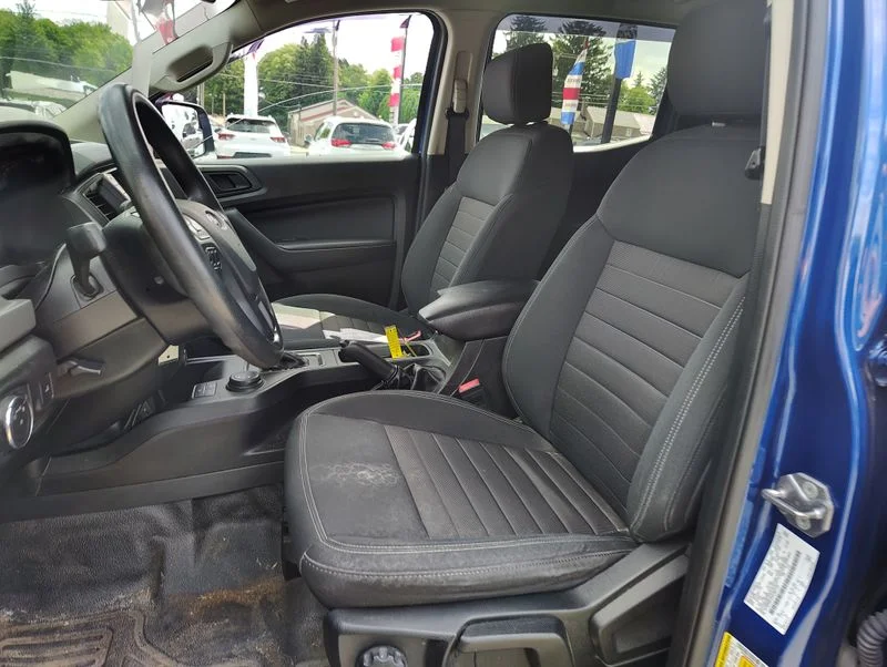 Used 2019 Blue Ford XL image 9