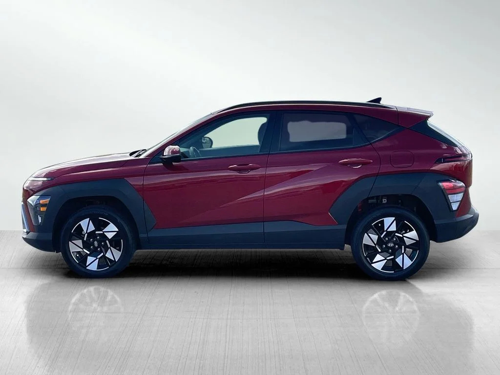 Used 2025 Ultimate Red Metallic Hyundai SEL image 6