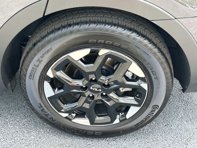 Used 2025 Gray Kia S image 13