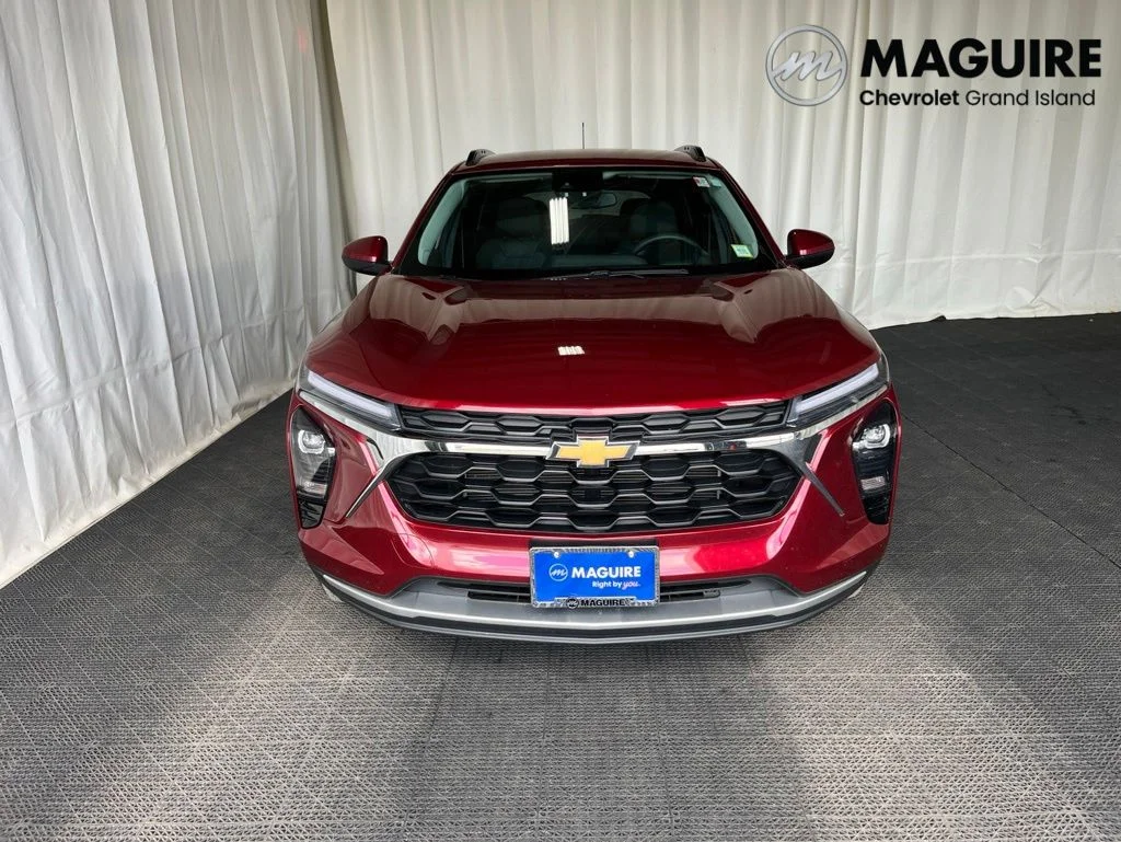 Used 2024 Red Chevrolet LT image 30