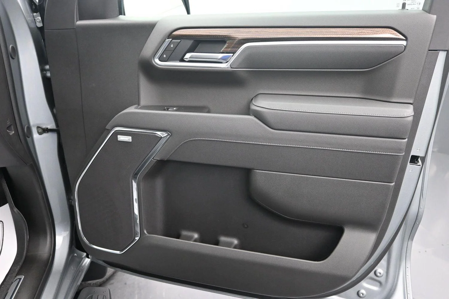 2026 Chevrolet Silverado 1500 LT Trail Boss - Photo 10