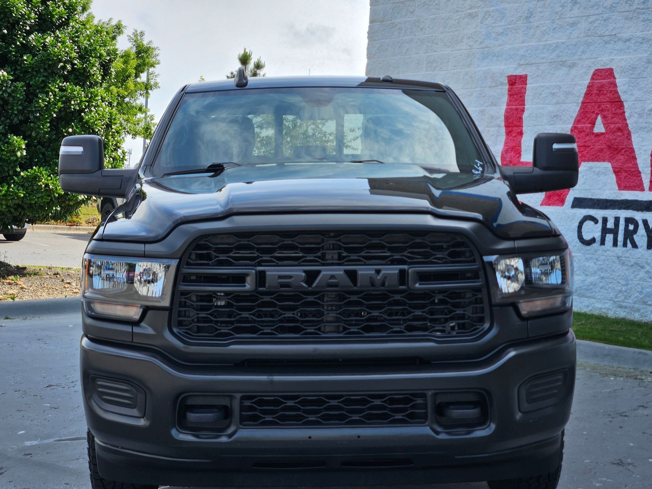 Used 2024 RAM Ram 2500 Pickup Tradesman with VIN 3C6UR5HL5RG370850 for sale in Little Rock