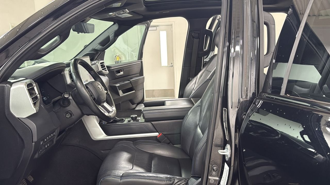 Used 2022 Black Toyota Platinum image 12