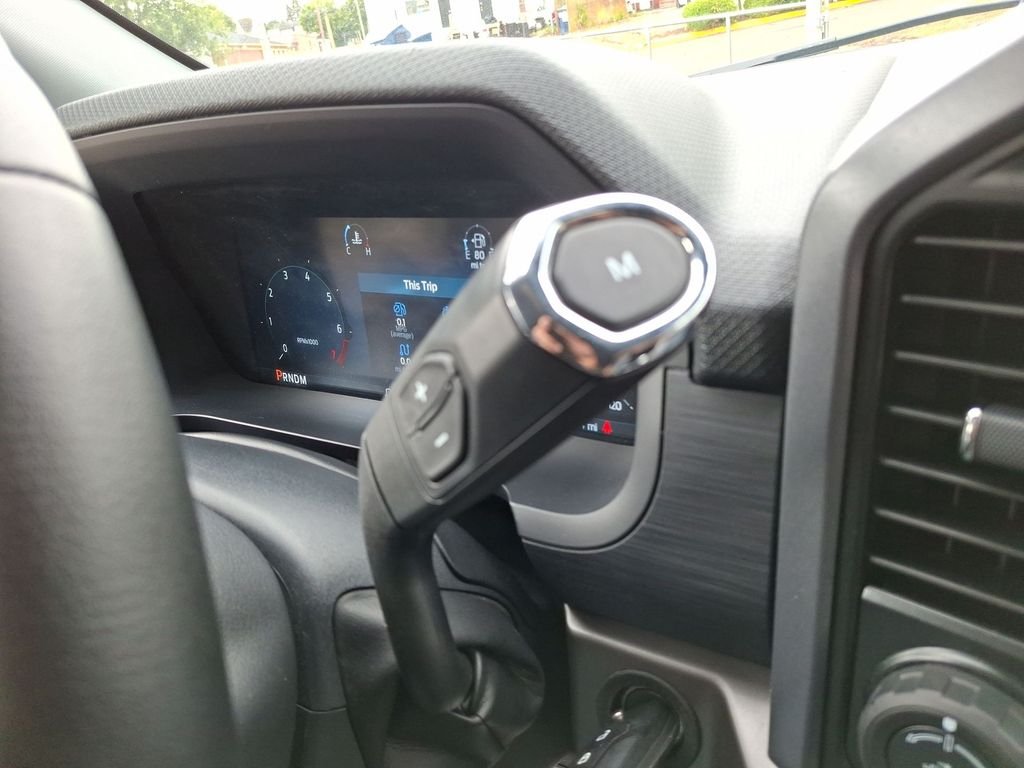 Used 2024 Black Ford XLT image 21
